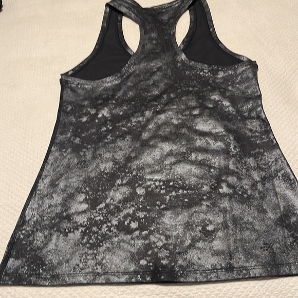 NWOT Athleta Racerback Tank Small - Picture 3 of 3